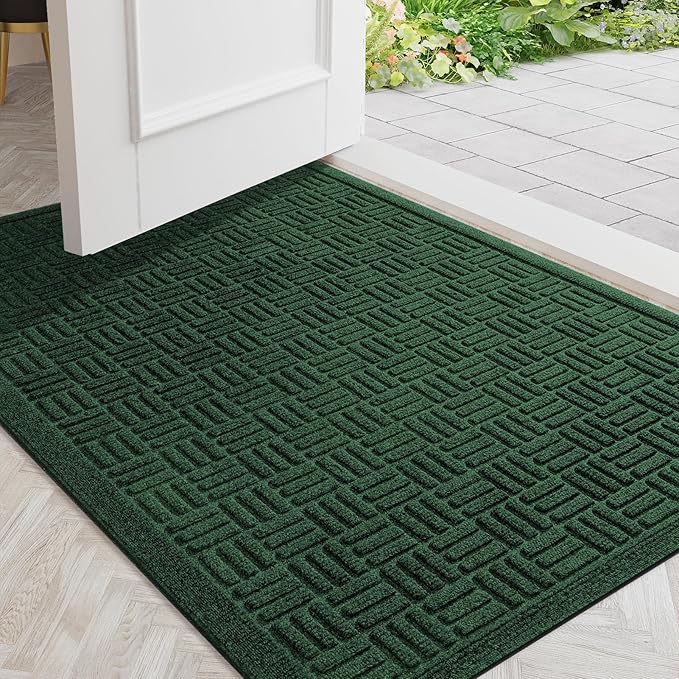 Mibao Front Door Mat Indoor Outdoor Entrance, Dirt Trapping Welcome Mats, Non-Slip Doormats, Low Profile Front Entryway, 36" x 24", Green