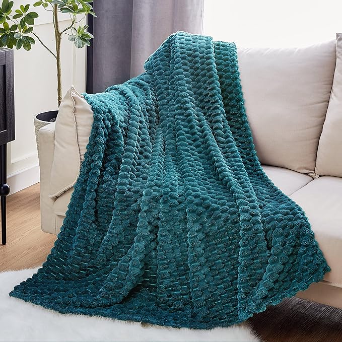 EXQ Home Fleece Blanket Queen Size for Couch or Bed - 3D Imitation Turtle Shell Jacquard Decorative Blankets - Cozy Soft Lightweight Fuzzy Flannel Blanket Suitable for All Seasons(90"×90",Teal)